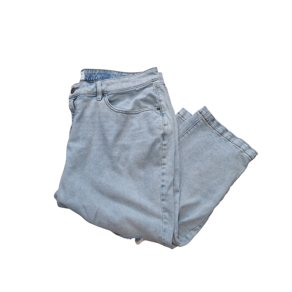 Lane Bryant Distressed Mid-Rise Straight Crop, Light Wash, Sz 18